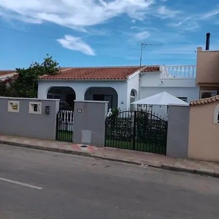 In La Marina With Cozy Garden And Private Solarium Holiday home San Fulgencio